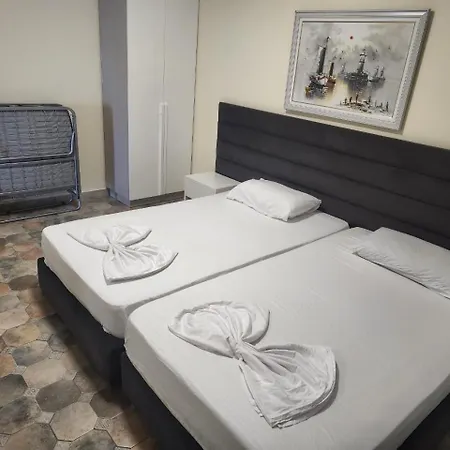 Apartment Season At Sea